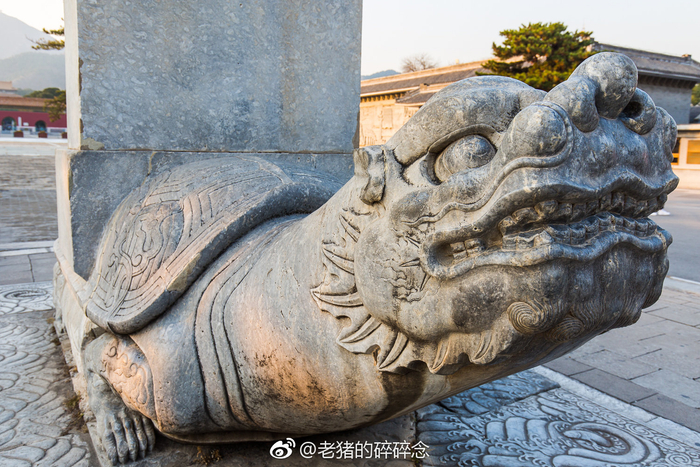 实拍定陵神功圣德碑