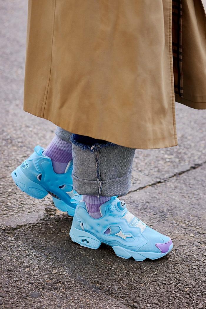 为庆祝经典Reebok InstaPump Fury 鞋款25 周年纪念