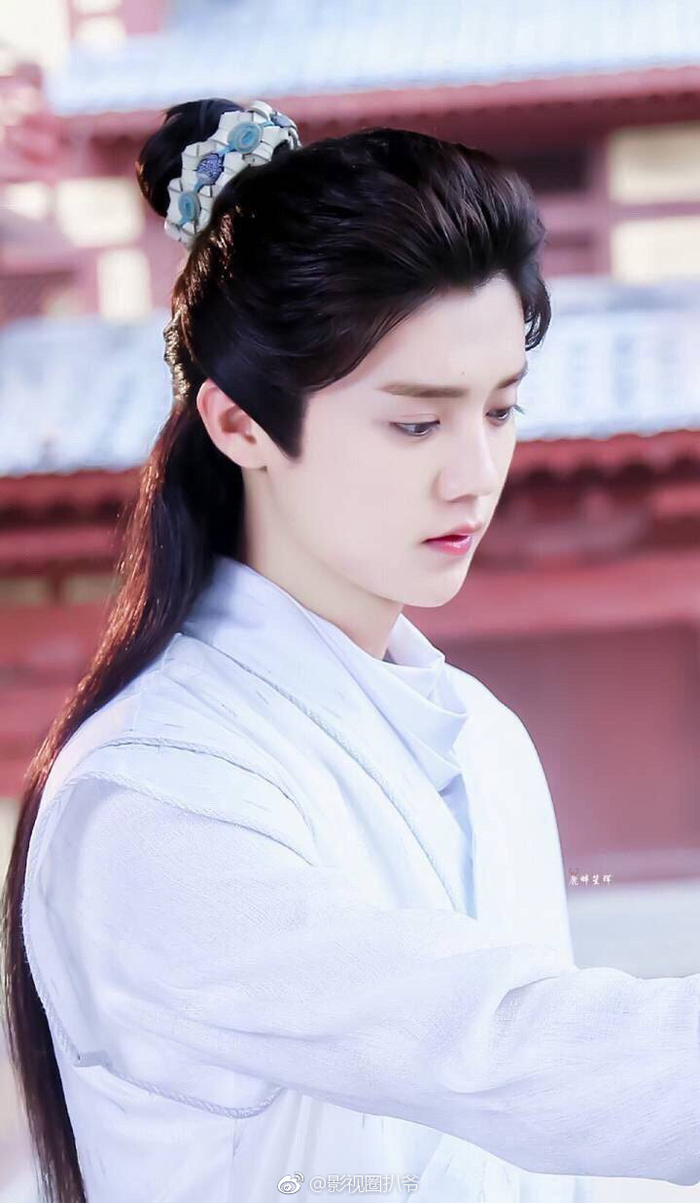 盘点一波男星古装造型合集|鹿晗|邓伦|李易峰|罗云熙|刘昊然_新浪娱乐_新浪新闻