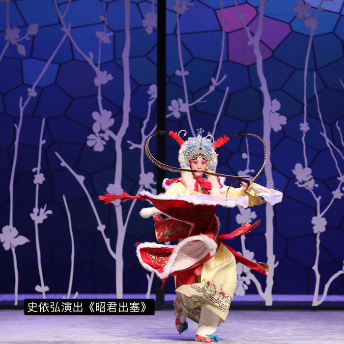 036期:史依弘谈新书《给孩子的京剧》