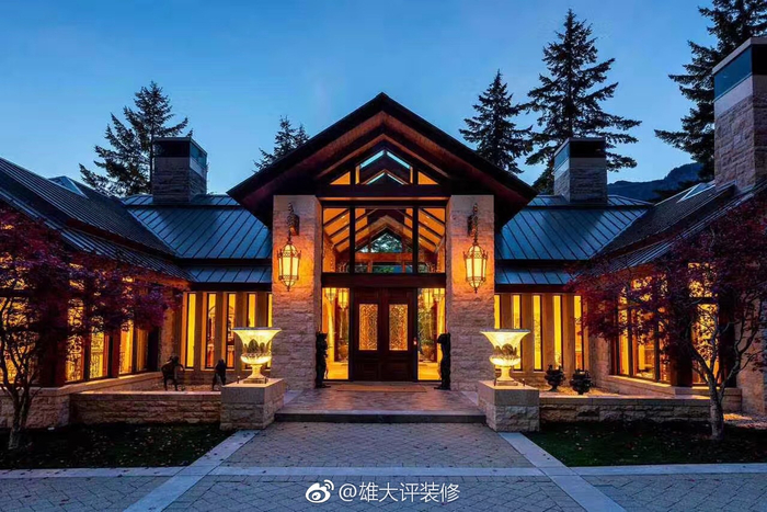 今天海外豪宅还没发,不知道朋友圈有人等着看吗
