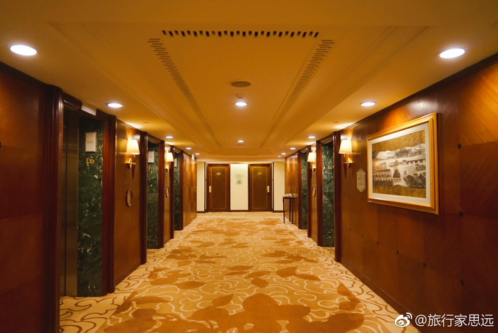 昨日入住的成都天府丽都喜来登是一家开业十多年的老酒店