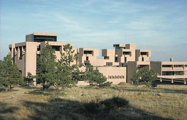 美国大气研究中心背部