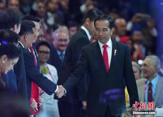 资料图：2018年雅加达亚运会，印尼总统佐科·维多多出席开幕式。 中新社记者 侯宇 摄