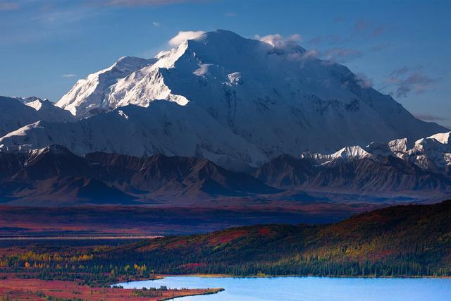 北美洲最高的山图片