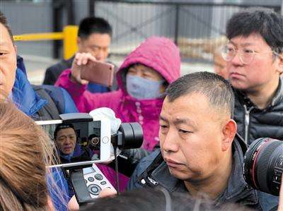  2018年11月30日无罪宣判后金哲宏接受采访。新京报记者 王巍 摄