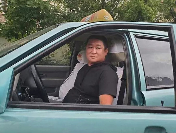 出租车司机王玮 本文图均为 半岛晨报 图