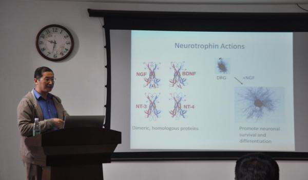 　　4月11日上午，山东大学医学院陈哲宇教授应邀在徐州医科大学作学术讲座。&nbsp; 徐州医科大学麻醉学院官网 图