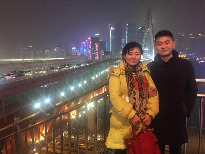 朱晓娟和刘金心。受访者供图