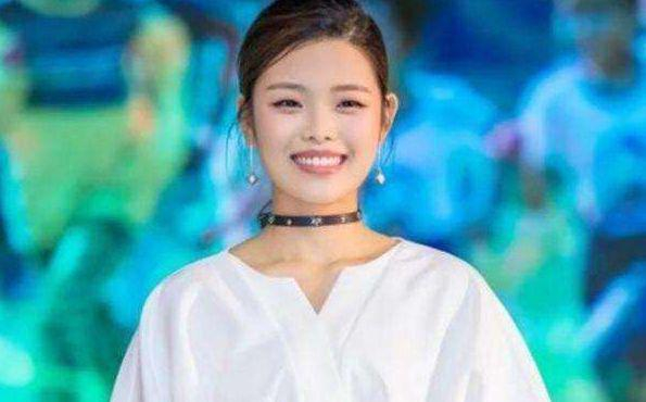 《小兵张嘎》中，演员的现状，嘎子结婚，佟乐大红，她却去世了