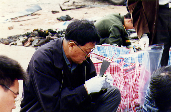 　乌国庆在办案现场