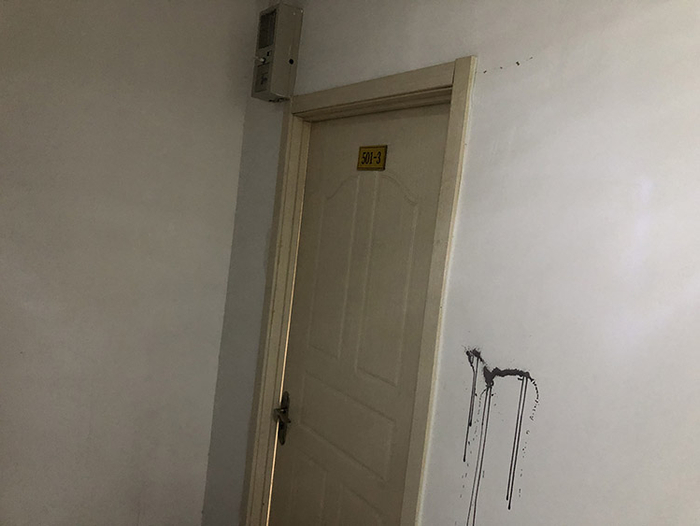  2019年7月3日，北京市丰台区晓月五里6号楼501-3室，冒用湖南女子王隆翠身份信息注册的北京海达盛天商贸有限公司已经不在这里营业，注册地变为另外一家公司。新京报记者吴江 摄