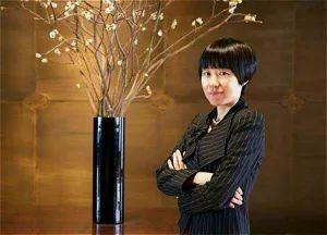 罗静（图片来源于网络），点击可看大图。