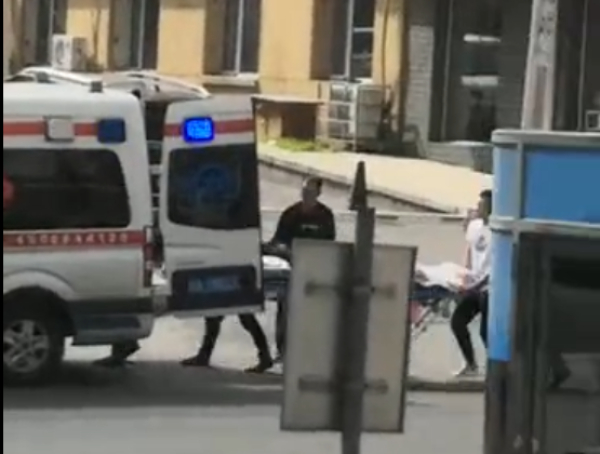 　　吉大一院急救中心一位不愿具名的负责人告诉澎湃新闻，该医院附近确实有黑救护车的存在，且已经存在了一段时间。受访者提供