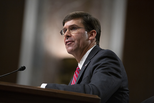 美国国防部长埃斯珀。视觉中国 资料图