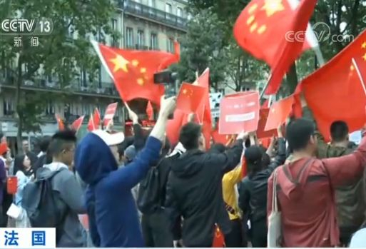 （截图via @央视新闻）