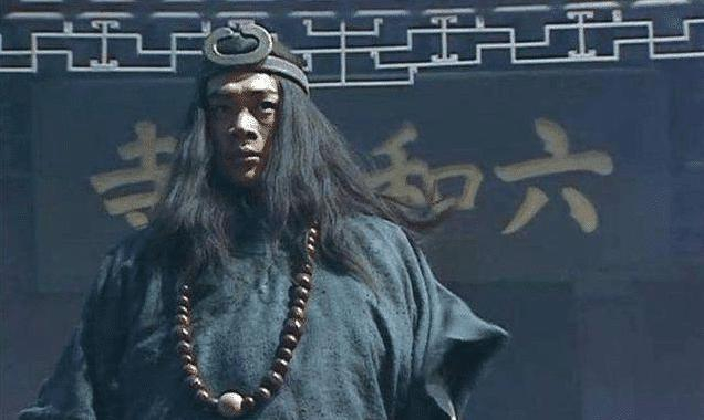 武松的恩师千叮万嘱，走江湖别去招惹这2个人，武松偏偏不听