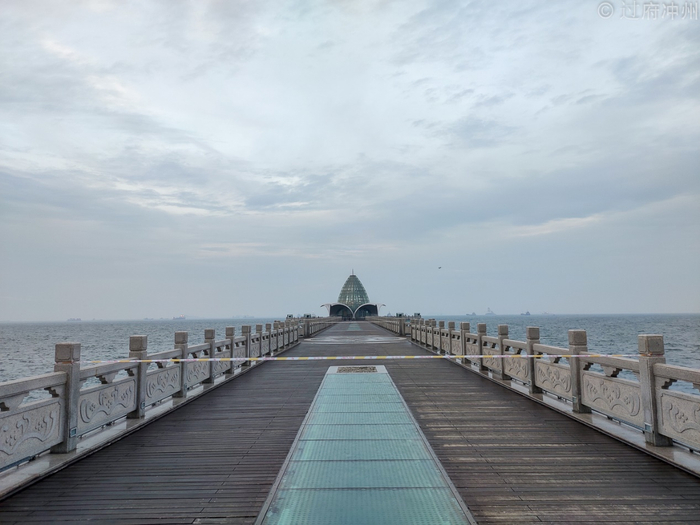 栈桥究竟是什么？中国最长海上栈桥，不是青岛栈桥，而是这个|烟台|滨海|东炮台|步道|景点_新浪新闻
