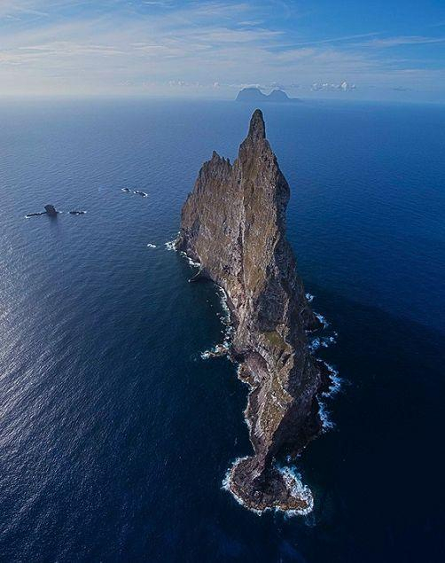 世界上最高的海蚀柱,是640万年前火山残余物,称为太平洋之盾