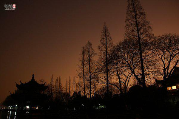 　　正常模式下的夜晚