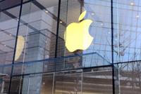新版iPhone预售热:换机党陷入纠结 黄牛党放弃入场
