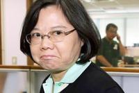 蔡英文博士论文被疑造假 国民党亮毕业证喊话:你的嘞?