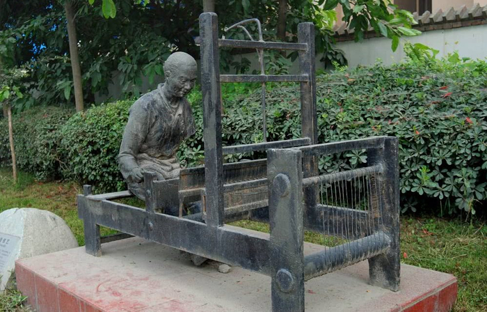 他背叛刘胡兰,12年后被抓获,临死前说出谋害刘胡兰的原因