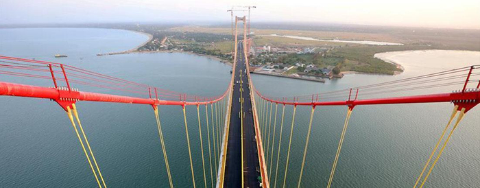 （俄罗斯学者认为，“一带一路”倡议可能成为“共同发展，携手前进”这一发展模式的源头。）