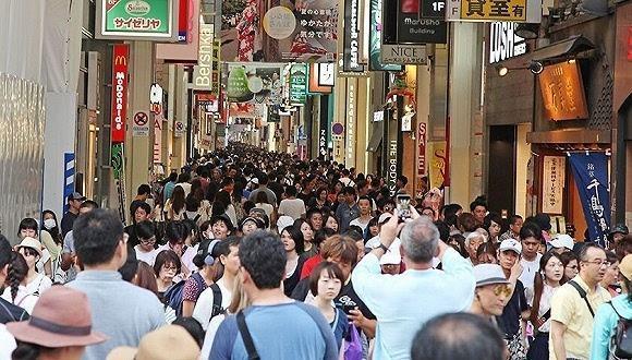 直击：日本人如何看待中国游客？偏见还是事实？