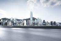 香港经济如何回暖?财政司司长:正在想招儿
