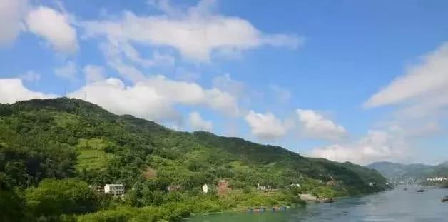 汉江是长江最长的支流,在历史上占居重要地位|丹江口_新浪新闻