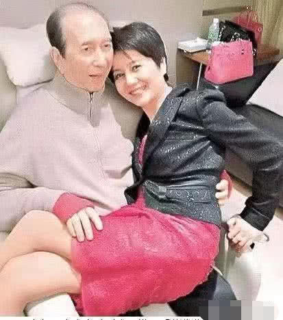 赌王四姨太梁安琪的传奇人生：拿下长孙，稳坐江山！|四太|澳门|太太|野心_新浪娱乐_新浪新闻