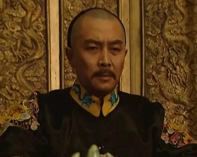 胤祉是康熙的三皇子，一心当文人，无心夺嫡，为何还被雍正打击|胤禛|阿哥|胤礽|亲王|允祉_新浪新闻