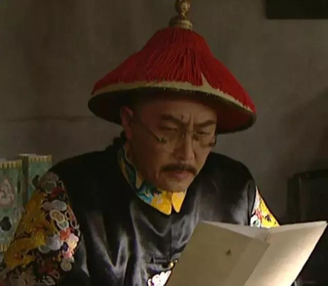 胤祉是康熙的三皇子，一心当文人，无心夺嫡，为何还被雍正打击|胤禛|阿哥|胤礽|亲王|允祉_新浪新闻