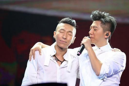 陈羽凡复出无望!羽泉成团21周年,胡海泉一人出新专辑曲风忧伤