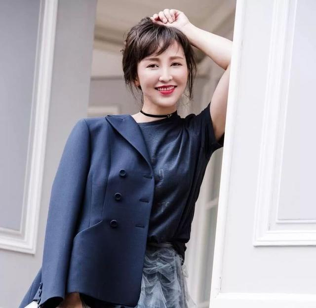 热河那家的大小姐,是个有情有义的奇女子.