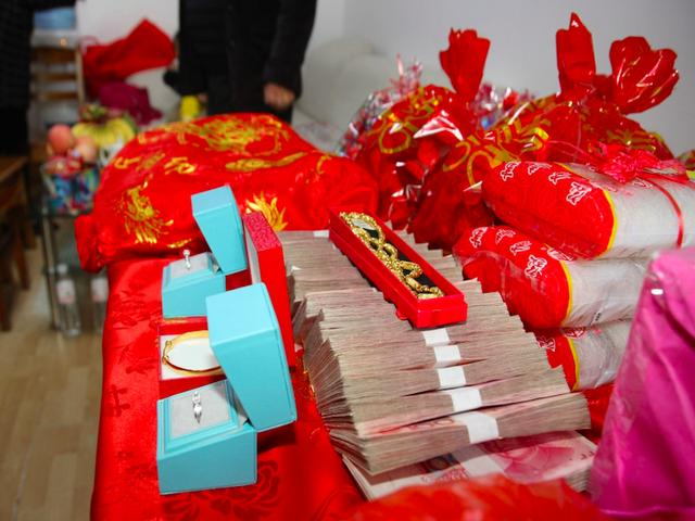 农村的传统婚礼,“三书六礼”后才算成,是哪三书,哪六礼