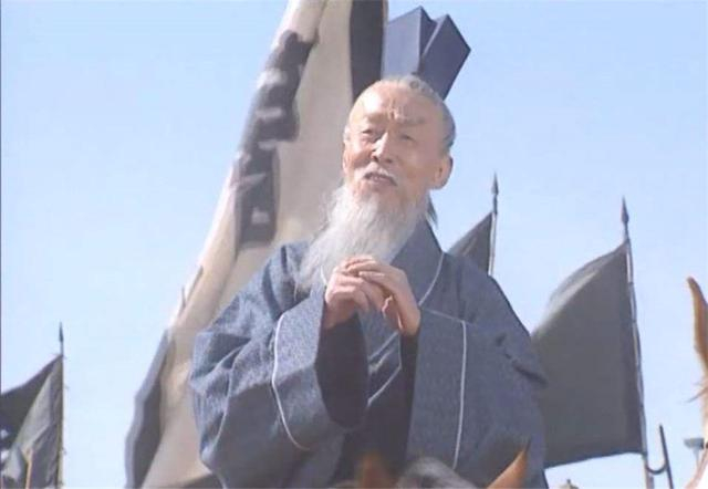 单挑太史慈不分胜负,王朗的武力值究竟如何?不要被演义误导