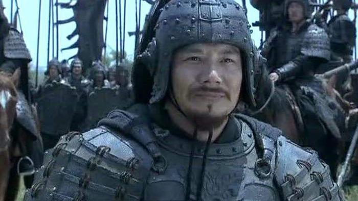 曹仁的勇气和自信!身为大将,却为救部下亲自冲入敌军阵营