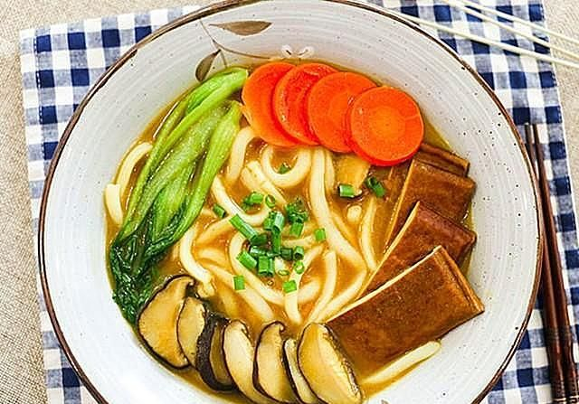 适合冬天吃的7道热汤面，暖胃暖身，简单好吃又实惠|实惠|面条|热汤面