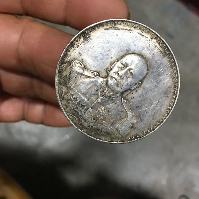 高价回收银元背后的市场动态