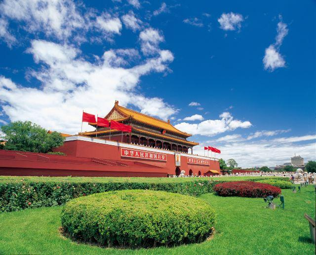 世界上安检最严的地点之一:天安门广场避坑攻略|升旗仪式|历史|游客|建筑|故宫_新浪新闻