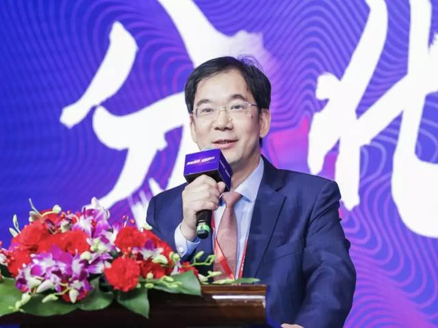 中国人寿集团战略规划总监 余贤群