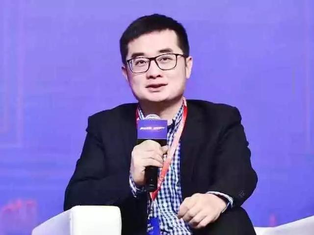  众安保险常务副总经理兼董事会秘书 王敏