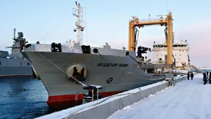 俄罗斯海军新型补给舰服役！排水量超万吨，搭载中国综合补给系统
