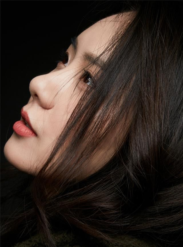 《新世界》金海妹妹大缨子饰演者张晔子高清大图