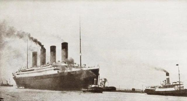 泰坦尼克号因火灾沉没？历史学家：撞冰山前遭火烧
