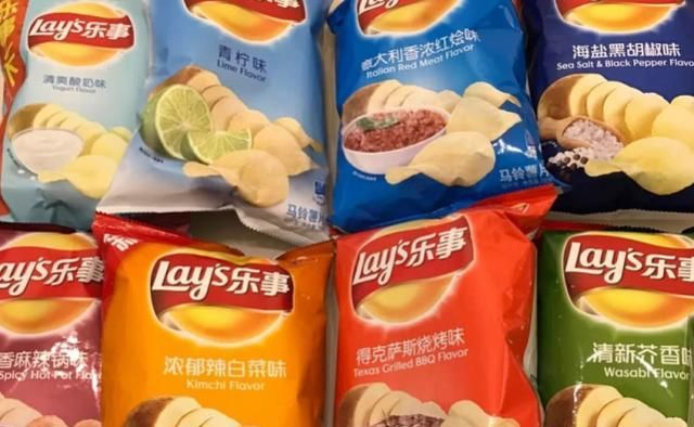 原来袋装薯片和桶装薯片区别这么大，得知真相后