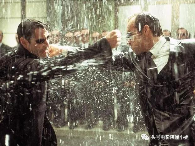 《黑客帝国4》开拍，基努·里维斯为武汉加油，中国武指合作20年