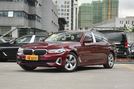 2021款宝马5系混动改款 535Le 豪华套装